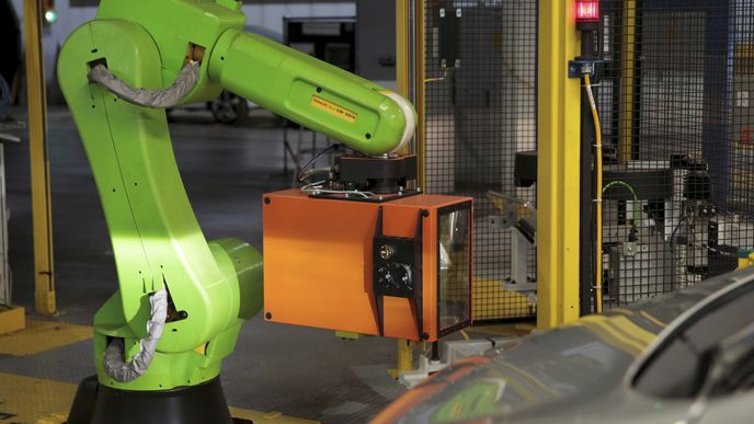 Roboti v automobilovém průmyslu