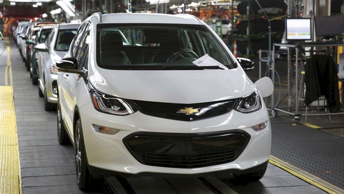 hotový Chevrolet Bolt EV v bílém provedení