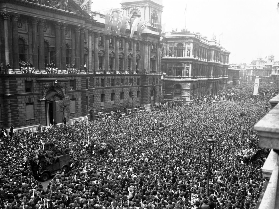 Oslavy Dne vítězství v Londýně, (8.05.1945)