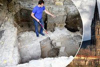 Archeologický objev na Vyšehradě: Mění historii české architektury!