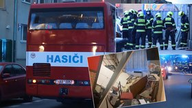Zeď bytového domu ve Vysočanech praskla a vyvalila se! Hasiči evakuovali všechny obyvatele