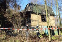 Tragédie na Jihlavsku: V chatě uhořela učitelka tělocviku i se svým psem