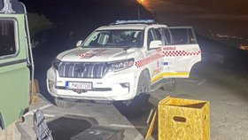 Do rozsáhlého pátrání se zapojili horští záchranáři, policisté i speciální drony s vyhledávací technikou.