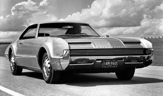 Oldsmobile Toronado (1966-1967)