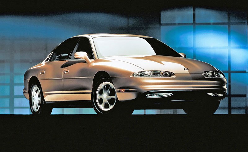 Oldsmobile Aurora (1994-1999)