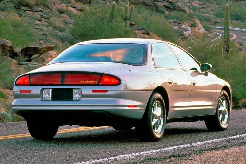 Oldsmobile Aurora (1994-1999)