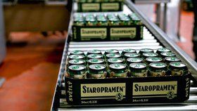 Skupina Pivovary Staropramen loni prodělala necelé tři miliardy korun.