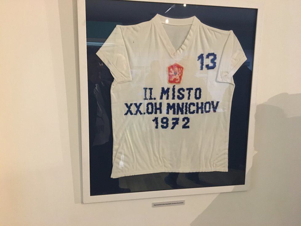 Reprezentační dres házenkáře Jaroslava Konečného, z olympiády v Mnichově 1972 si dovezl stříbro.