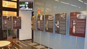 Expozice o židovství v Praze 2 se vrátila do budovy úřadu.