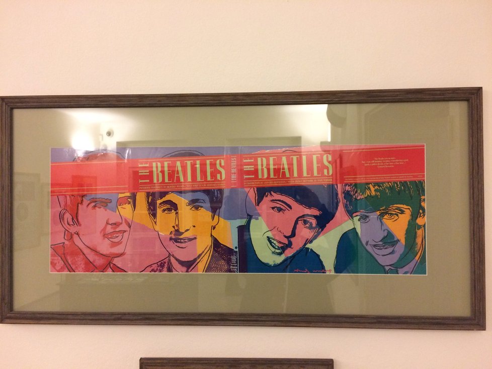 Andy Warhol ztvárnil mnoho slavných osobností, například také The Beatles.