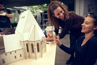Skvělá spolupráce univerzity a muzea: Úchvatná výstava gotických modelů!