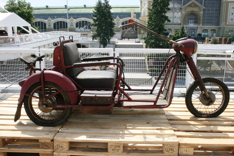 Na pražském Výstavišti bude od pátku k vidění sbírka více než stovky historických motocyklů nazvaná Veteran Mania. Pochází ze sbírky Radka Uhlíře, který ji dal dohromady během třinácti let