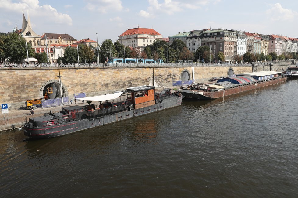 Revitalizace pražských náplavek se pomalu chýlí ke zdárnému konci.