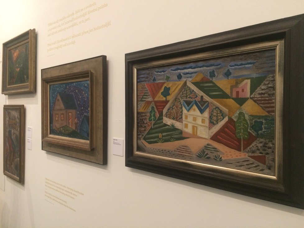 Na výstavě je k vidění několik obrazů Josefa Čapka, i tzv. Předměstské zahradnictví II., které inklinuje ke kubismu.