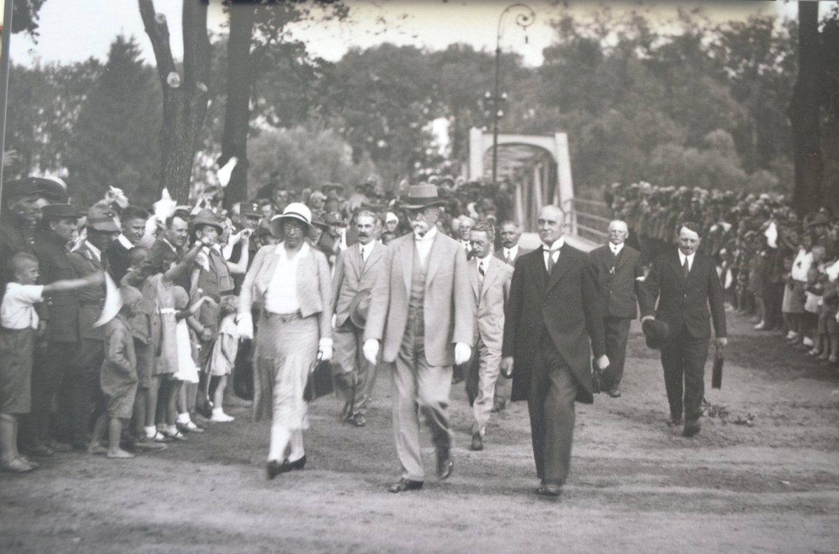 Na Všeobecnou krajinskou výstavu v roce 1931 zavítal do Loun i prezident T. G. Masaryk s dcerou Alicí.