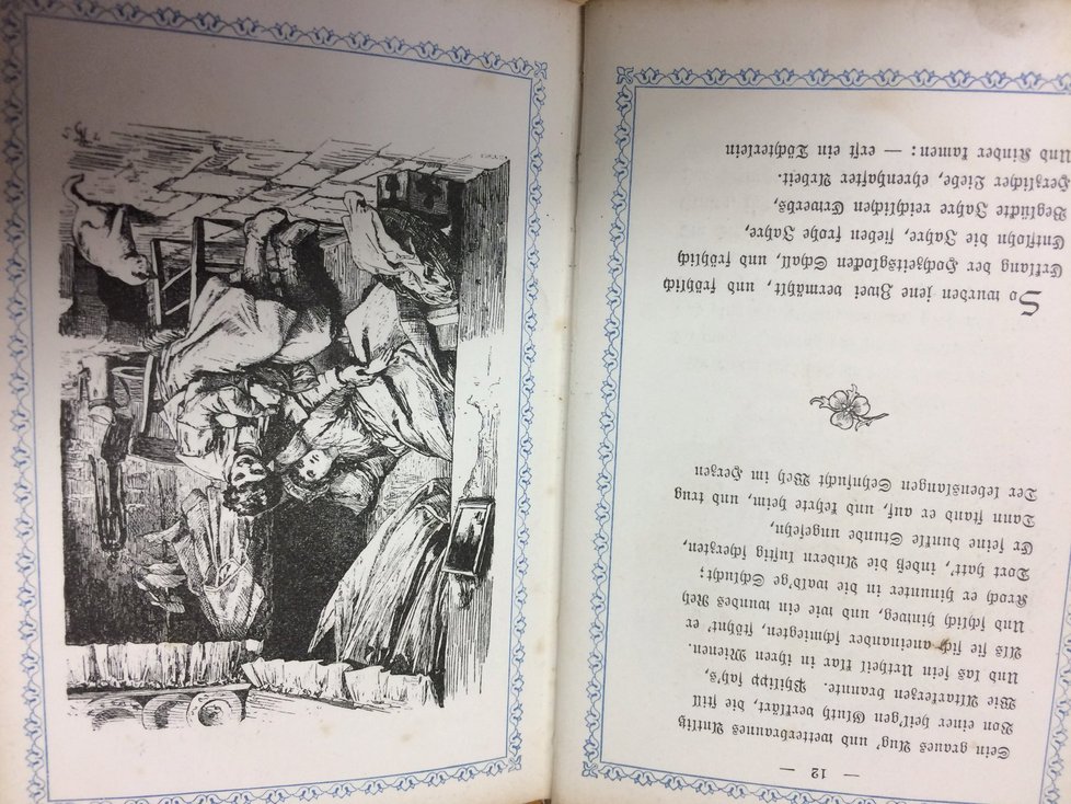 Nejstarší knihou Knihovny Židovské obce v Praze je poema Enoch Arden. Výtisk pochází z roku 1884.