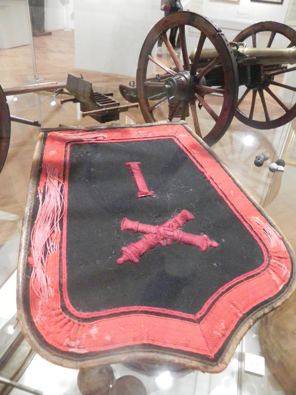 Výstava Znojmo 1809 nabízí téměř stovku originálních předmětů z 19. století.