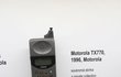 Říkalo se jí »žehlička«. Motorola TX770 byla prvním dotovaným telefonem v Česku roku 1996.