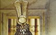 Kleopatřina koruna patří k exotičtějším exponátům. Honosnou korunu nechali vyrobit rekvizitáři filmu Kleopatra herečce Liz Taylorové (†79).