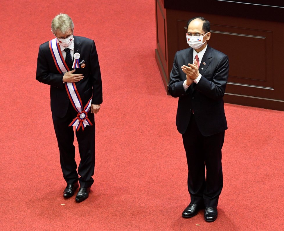 Předseda Senátu Miloš Vystrčil na návštěvě Tchaj-wanu