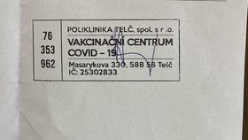 Předseda Senátu Miloš Vystrčil je očkovaný Modernou. Má za sebou první dávku. (14. 5. 2021)