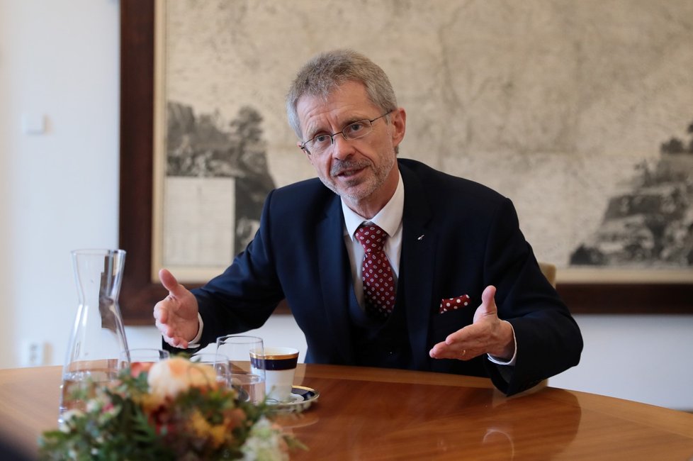 Předseda Senátu Miloš Vystrčil (ODS) během rozhovoru pro Blesk (13. 10. 2021)