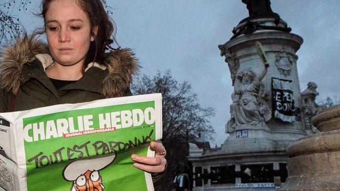 Výtisk francouzského časopisu Charlie Hebdo z 14. ledna 2015, první po útoku na redakci