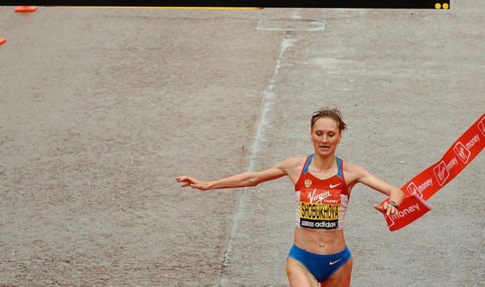 Vytrvalkyně Lilija Šobuchovová byla podle francouzského webu Mediapart jednou ze šesti ruských atletů, kteří se stali terčem vydírání ze strany funkcionářů ruské atletické federace.