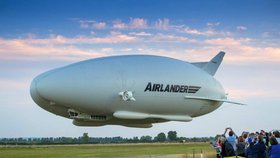 První let vzducholodě Airlander 10 dopadl lépe.