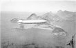 Graf Zeppelin nad Rio de Janeirem v Brazílii v roce 1930.