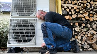 Vzestup a pád tepelných čerpadel v Evropě. Zelené vytápění po energetické krizi dusí výhodnější plyn Vzestup a pád tepelných čerpadel v Evropě. Zelené vytápění po energetické krizi dusí výhodnější plyn