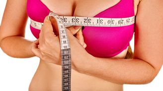 Ideál krásy se mění každou dekádu. S čím už dnes neuspějete? Ideál krásy se mění každou dekádu. S čím už dnes neuspějete?