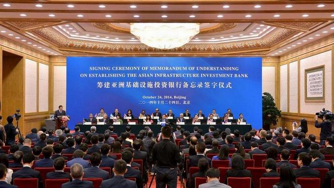 Podpis memoranda o vzniku AIIB v říjnu 2014 Podpis memoranda o vzniku AIIB v říjnu 2014