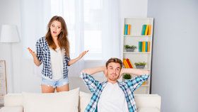 8 otázek, které ničí vztah. Co vašeho partnera zaručeně otráví?