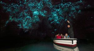 Podivuhodná místa: V jeskyni Waitomo svítí červi