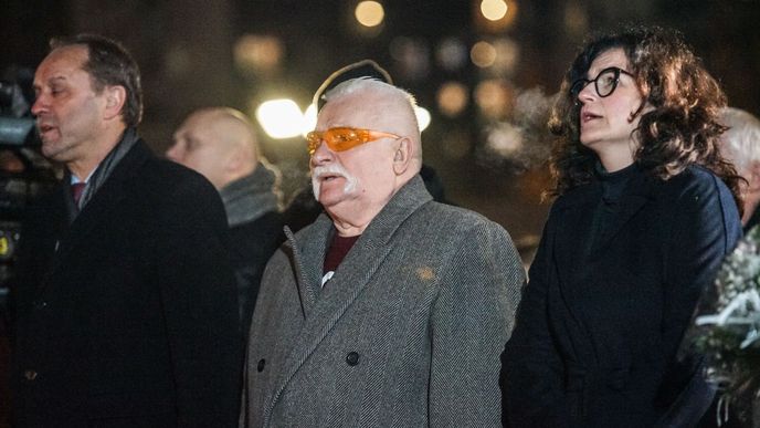 Polský exprezident Lech Walesa se účastnil připomínky 40. výročí zavedení výjimečného stavu v Polsku.