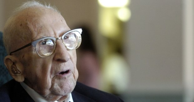Walter Breuning zemřel ve věku 114 let