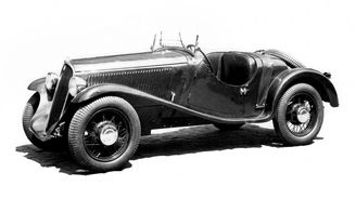 V závodní úpravě dosahoval Roadster SS rychlost až 150 km/h. V závodní úpravě dosahoval Roadster SS rychlost až 150 km/h.