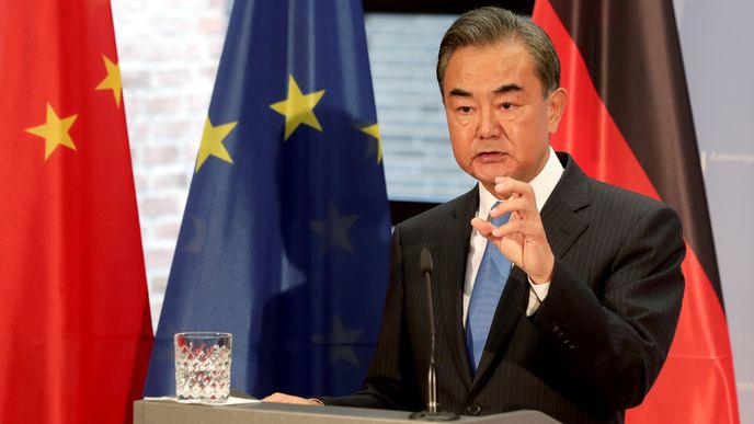 Čínský ministr zahraničí Wang I během návštěvy Německa kritizoval cestu předsedy Senátu České republiky Miloše Vystrčila na Tchaj-wan