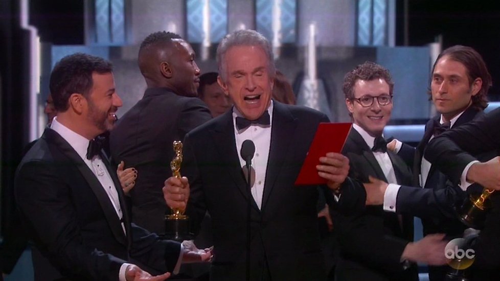 Warren Beatty omylem vyhlásil špatného vítěze