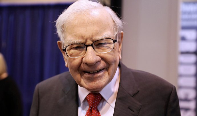 Americký investor Warren Buffett patří k nejbohatším lidem světa.
