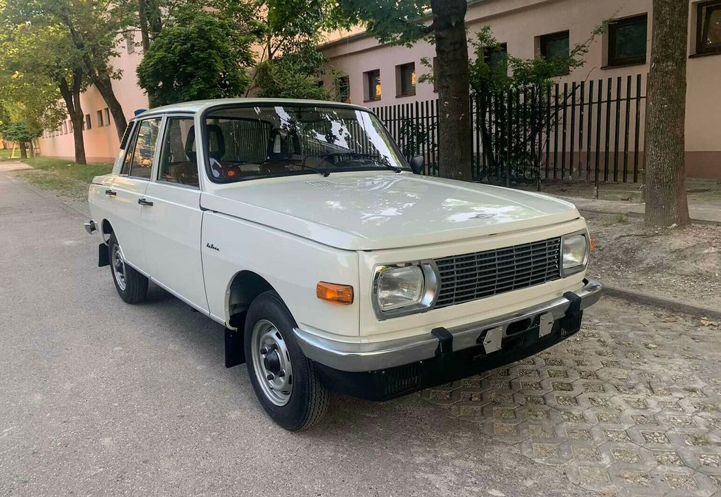 Wartburg 353 De Luxe