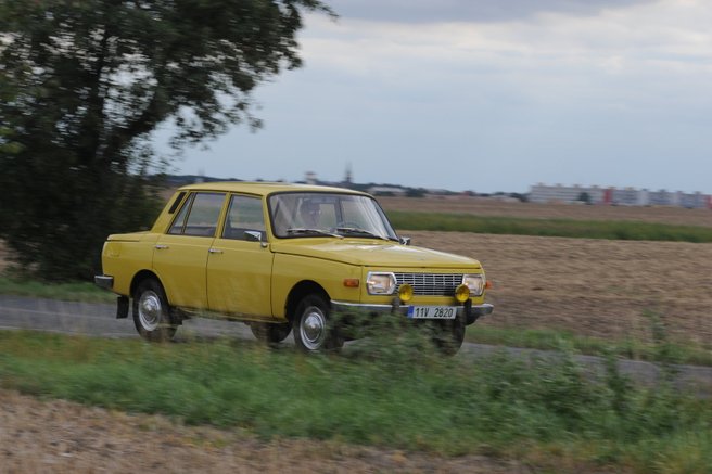 Doba dobře udržovaných wartburgů teprve přijde. Naživo překvapí, jak je jízda majestátní.