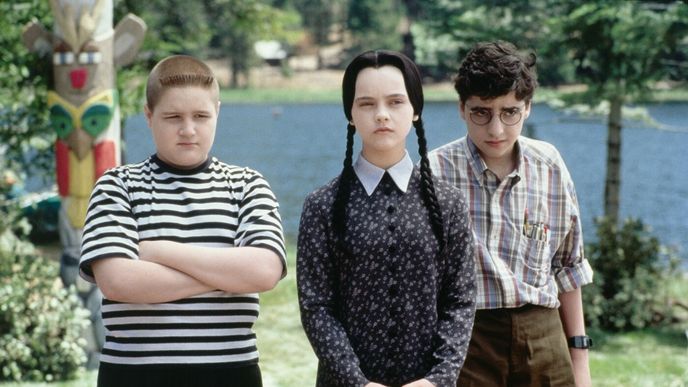 Wednesday Addams nebyla oblíbená a bylo jí to jedno. Wednesday Addams nebyla oblíbená a bylo jí to jedno.