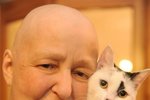 Wendy Humphreys je své kočce Fidge vděčná za život.