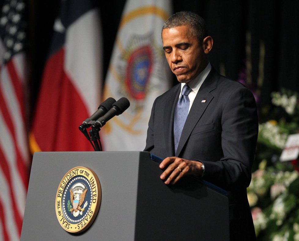 Barack Obama při smutečním proslovu za oběti výbuchu v českém městečku West