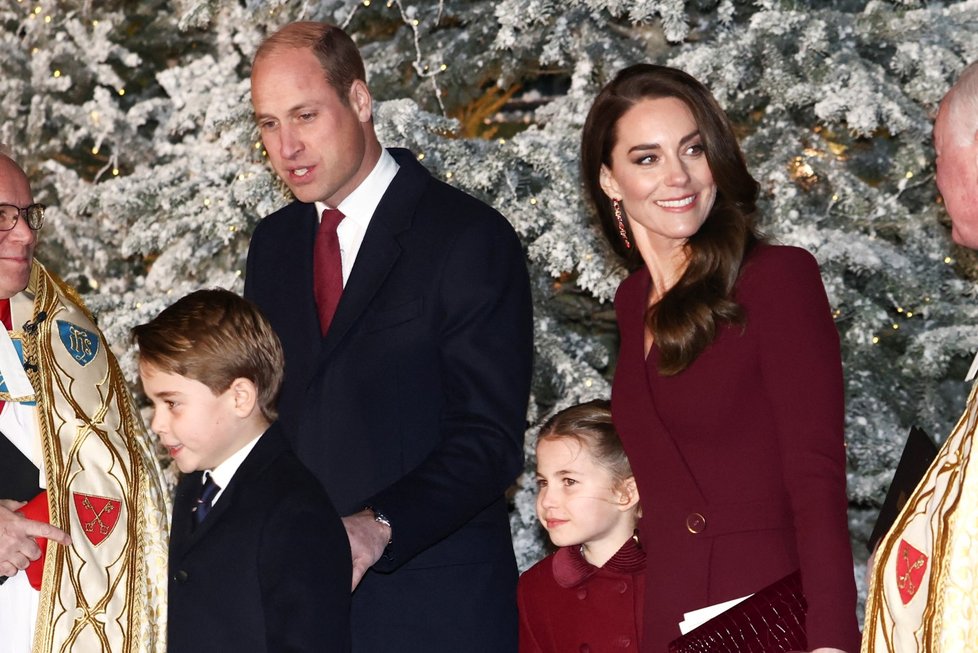 William, Kate, George a Charlotte