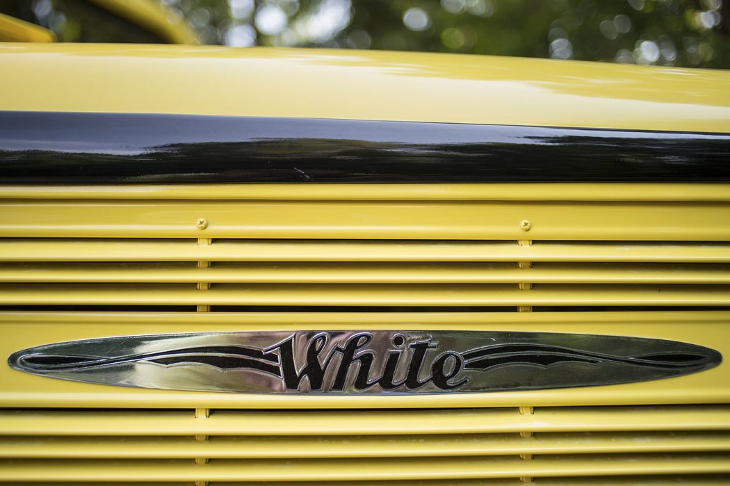 White Model 706 Yellowstone Park Tour Bus by Bender (1937)