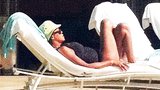 Lenošení u bazénu: Whitney Houston 3 dny před smrtí