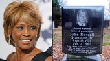 Whitney Houston (†48): Pohřbí ji vedle tatínka